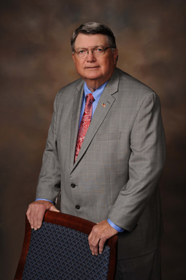2015 berkenbile dr phil Photo of 2015 CareerTech Hall of Fame Inductee Phil Berkenbile.