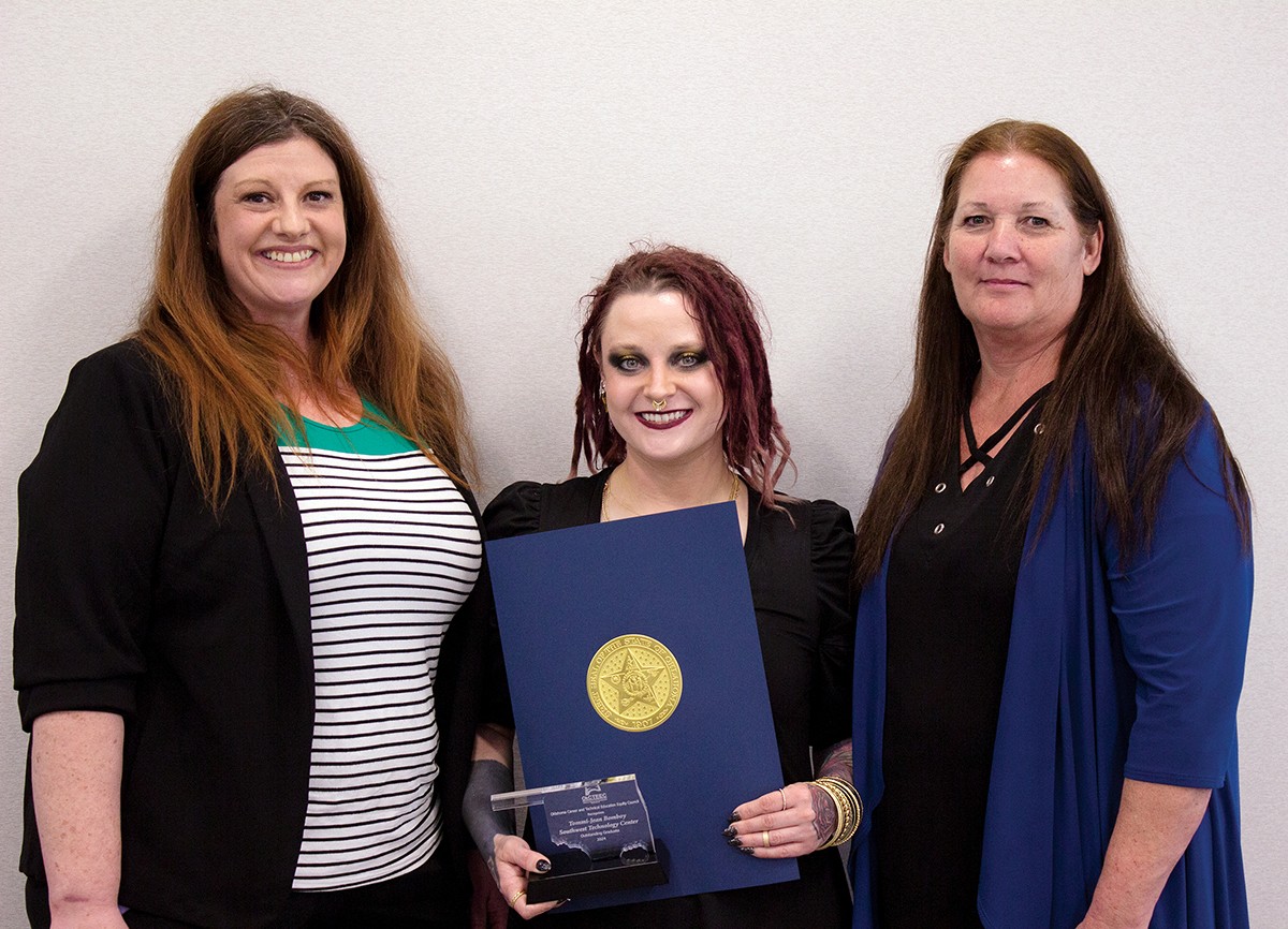 Tommi-Jean Bomboy, center, a Southwest Technology Center graduate, recently received the Outstanding Graduate award from the Oklahoma Career and Technical Education Equity Council. With her are Sarah Biddy, left, Southwest Tech POWER program coordinator, who nominated Bomboy for the award, and Robin Shambaugh, OkCTEEC president and Northeastern Oklahoma A&M College Journey 2 Success Delaware County coordinator.