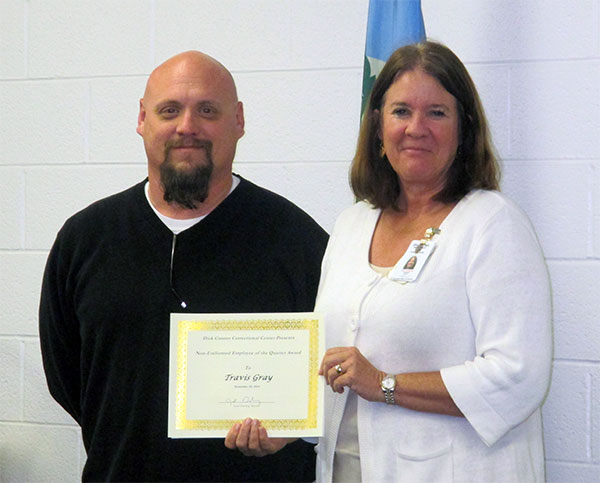 DCCC's Warden Dowling with Unit Manager Travis Gray