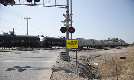 Rail crossing in Division 8