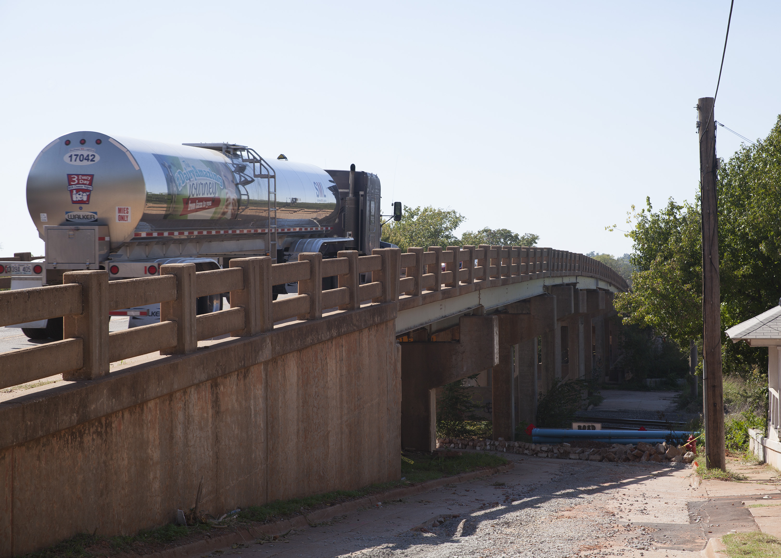 SH-33 Cottonwood Creek bridge in Guthrie