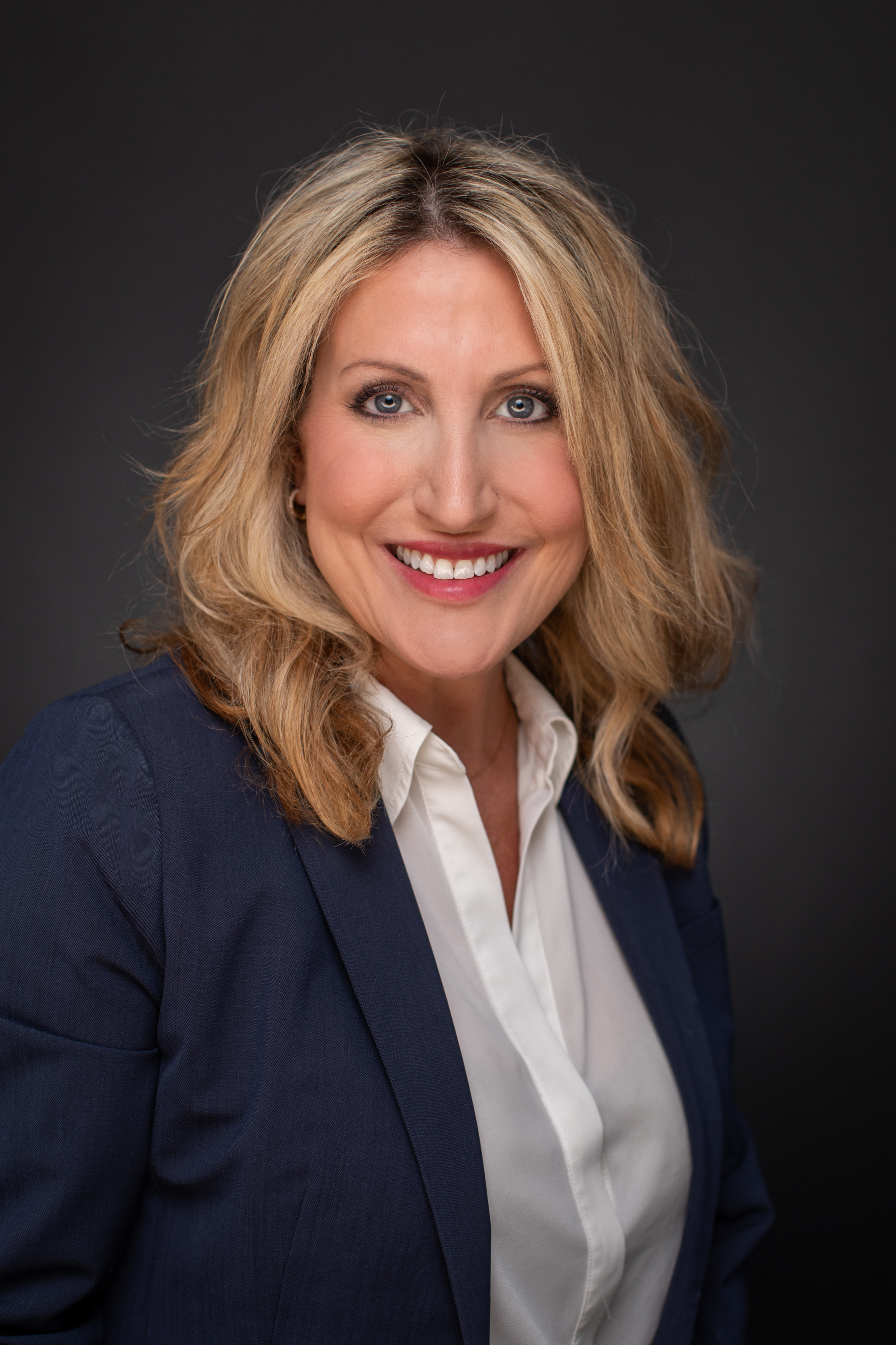 Julie Smith A250918-2