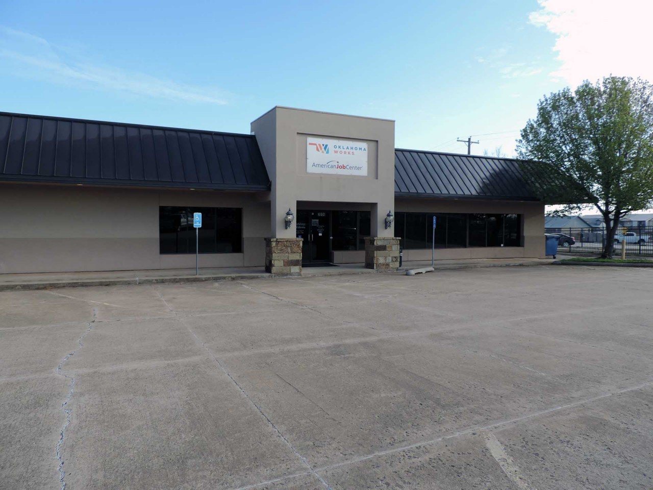 Office exterior view from the parking area.          