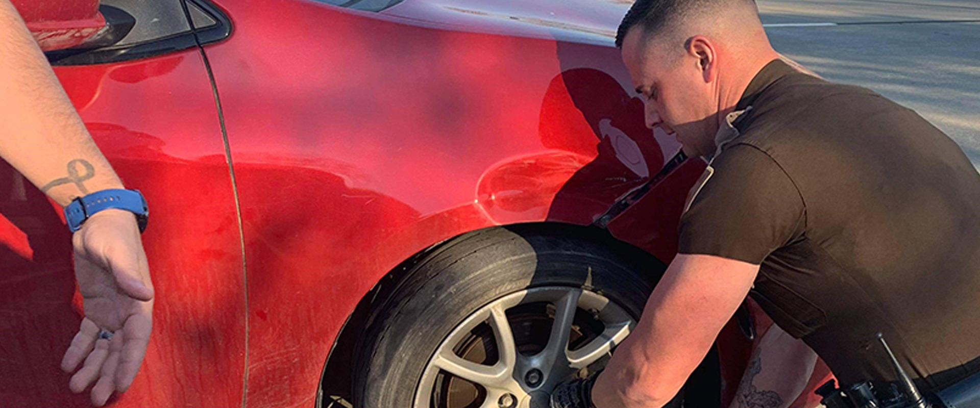 Tire change slide