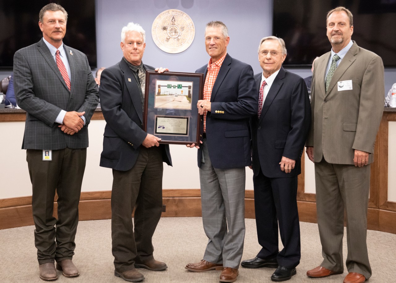Concrete pavement award presented for I-40 project in Elk City