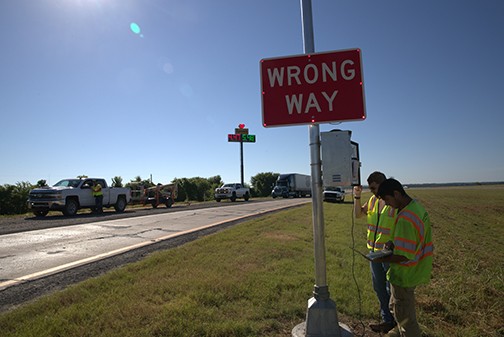 SH 100 over I 40 Wrong Way Systems Turned On
