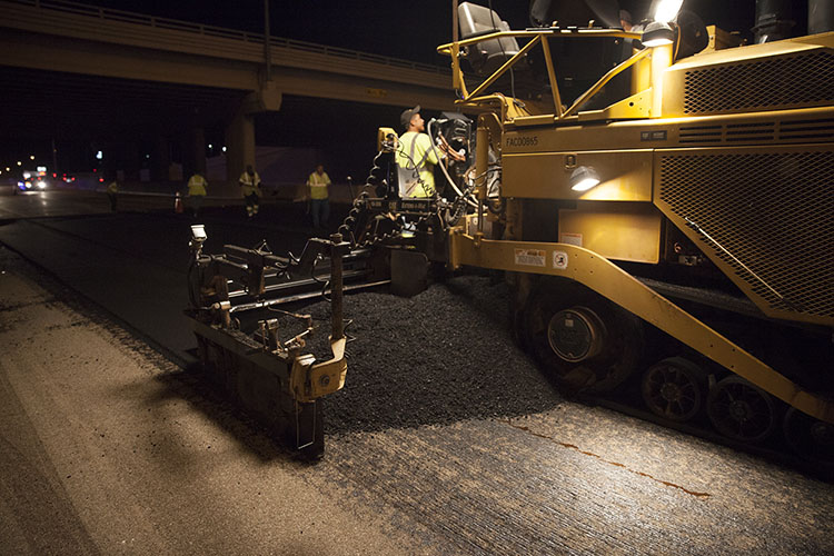 I235 resurfacing_9-26-16_web.jpg /content/dam/ok/en/odot/images/i235-resurfacing-9-26-16-web.jpg