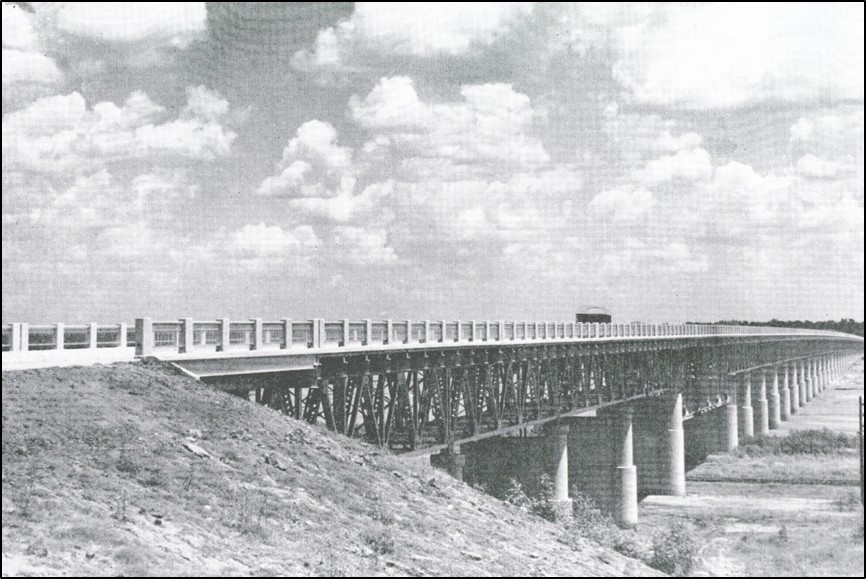 Old Bridge.jpg /content/dam/ok/en/odot/images/old-bridge.jpg