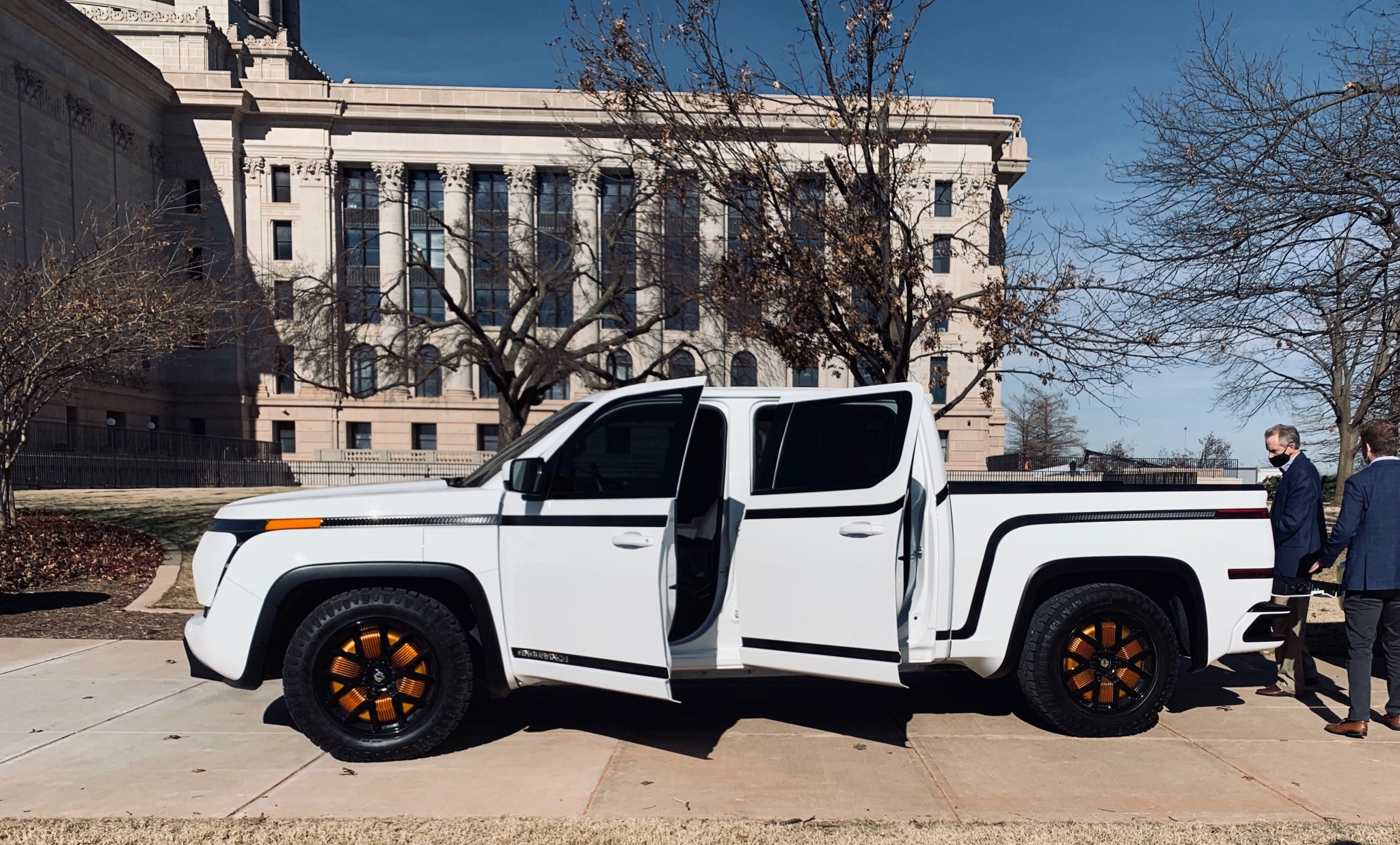 Lordstown Endurance all-electric pickup truck