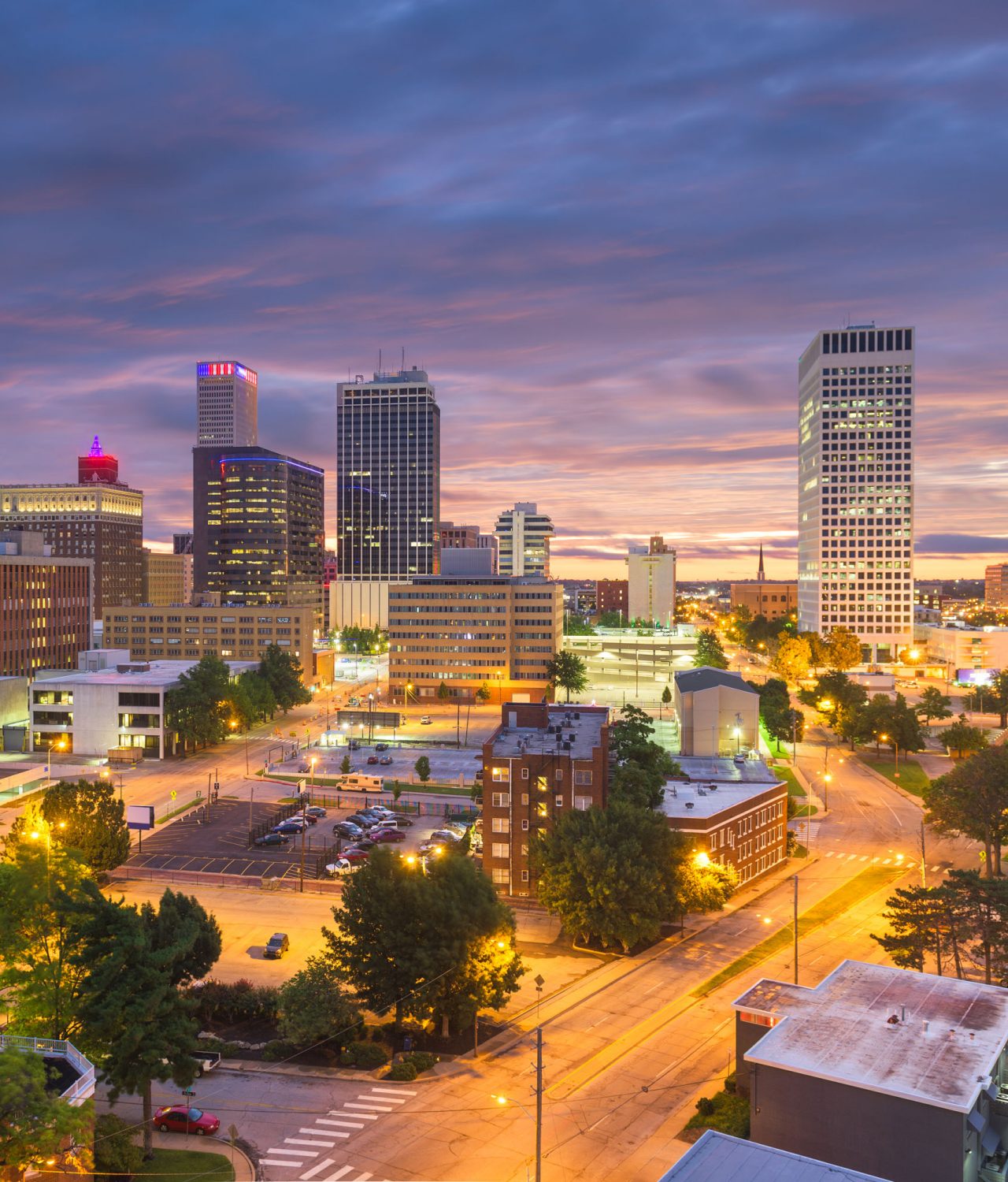 Tulsa, Oklahoma, USA downtown city skyline at twilight.